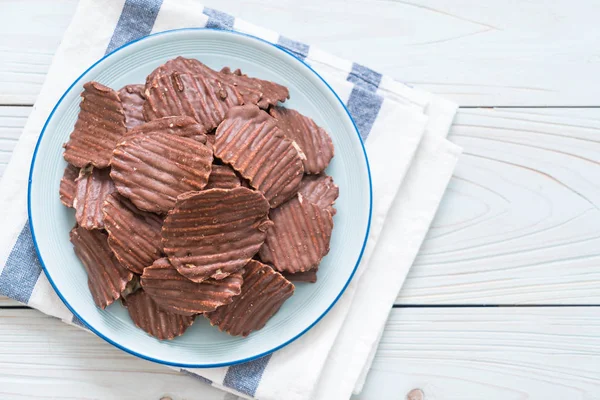 patates cipsi çikolata ile