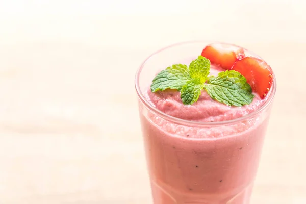 Erdbeer Smoothies Milchshake — Stockfoto