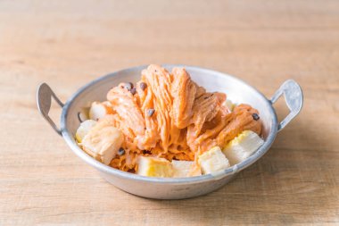 Süt çay buz tıraş