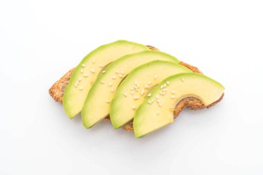 Avokado kruvasan sandviç