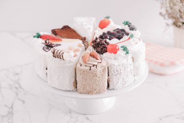 farklı dilim kek kek stand