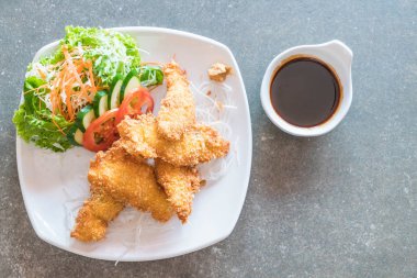 Kızarmış Balık tonkatsu sos ile