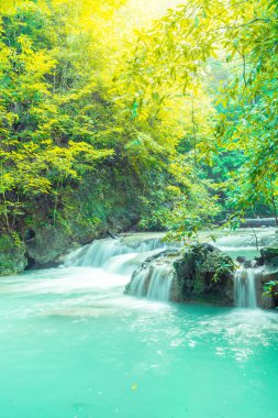 Erawan şelale, Erawan Milli Parkı Thaila içinde Kanchanaburi itibariyle