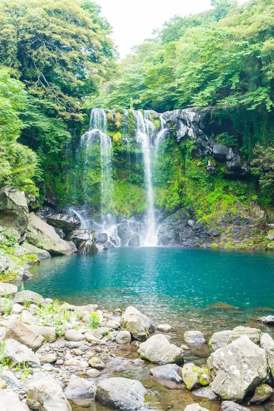 Cascades cheonjeyeon à Jeju Isaland — Photo