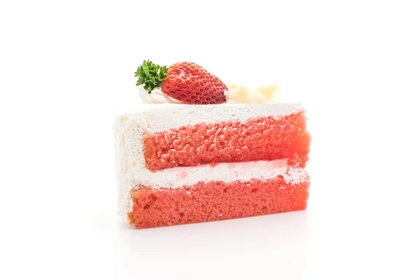 Клубничный торт на белом фоне — стоковое фото