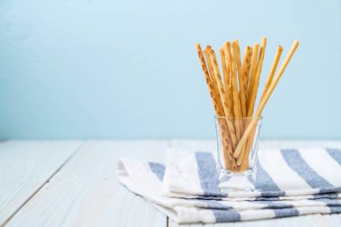 ahşap üzerine bisküvi sopa 