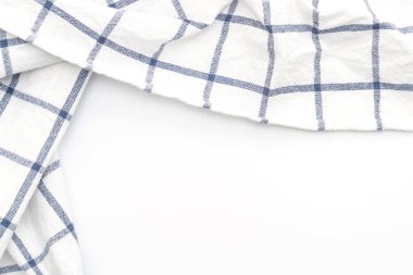 Beyaz arka plan üzerinde mutfak bezi (peçete)