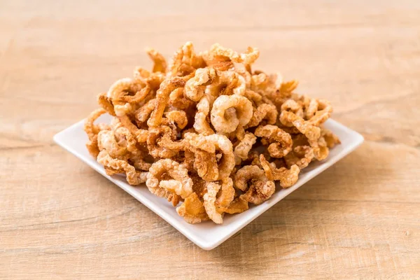 Kızarmış domuz eti rince ya da domuz eti aperatif Kuzey Tayland yeşil biber D ile