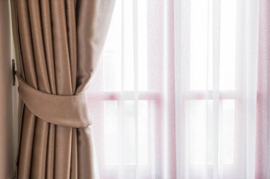 Perde dekorasyon bir odada