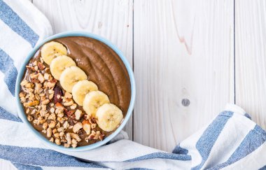 çikolata smoothies kase