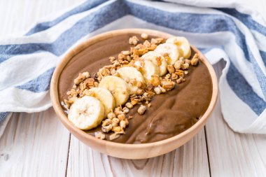 çikolata smoothies kase