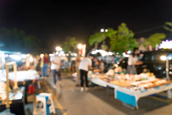 Абстрактное размытие и размягчение ночного рынка в Таиланде — стоковое фото