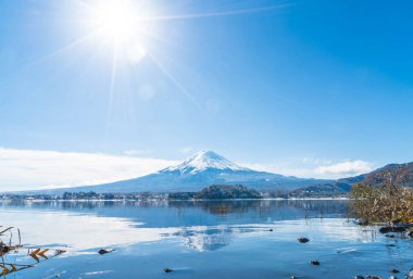 Dağ Fuji San Kawaguchiko Gölü.