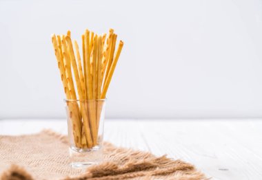 ahşap üzerine bisküvi sopa 