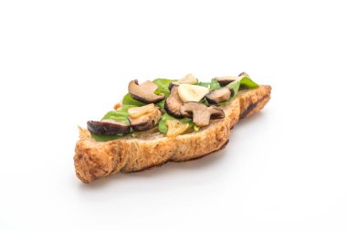 mantar kruvasan sandviç