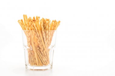 Bisküvi beyaz arkaplanda yapışır