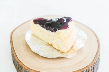 yaban mersini peynirli kek