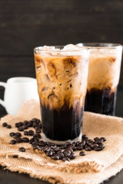 Sütlü buzlu kahve