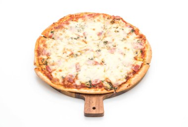 Ispanak ve pastırma pizza