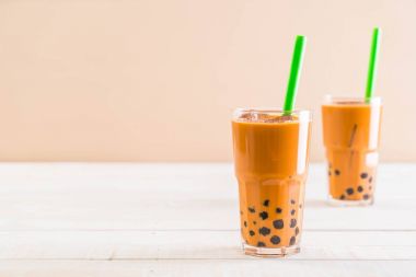 kabarcık ile Tay süt çay