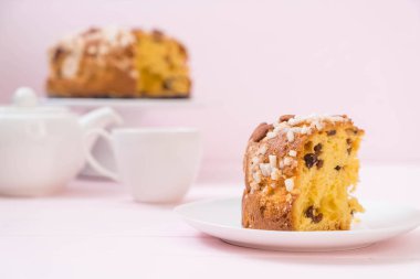 badem ile kuru üzüm Ekmek pasta