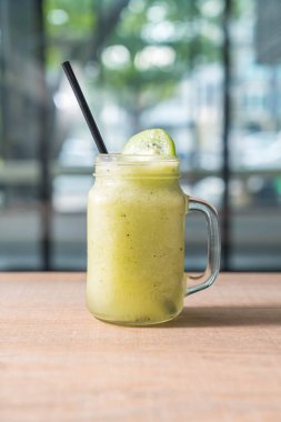 kivi smoothies kavanoz