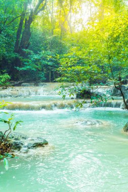 Erawan şelale, Erawan Milli Parkı Thaila içinde Kanchanaburi itibariyle