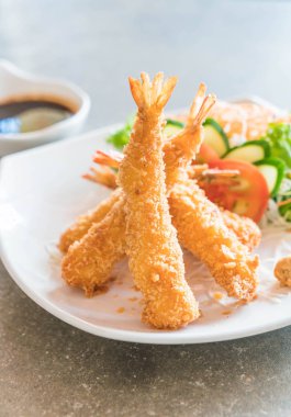 kızarmış karides tonkatsu sos ile