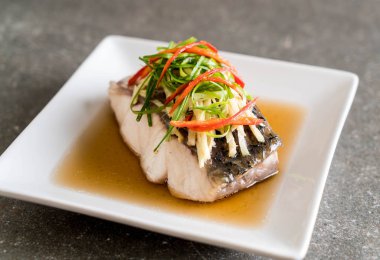 soya sosu Snapper balık buğulama