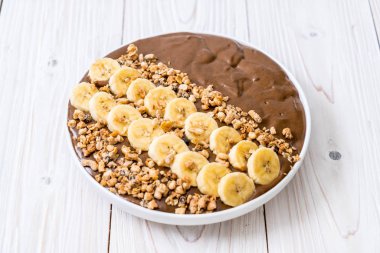 çikolata smoothies kase