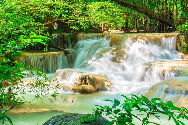 Erawan şelale, Erawan Milli Parkı Thaila içinde Kanchanaburi itibariyle