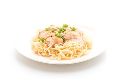 Kızartma tavuk şehriye