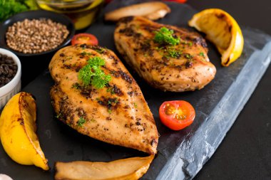 ızgara tavuk biftek