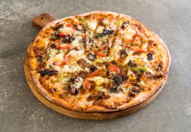 Barbekü domuz eti pizza