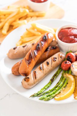 sebzeli ızgara sosis