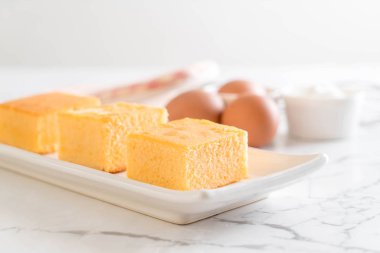 Ev yapımı turuncu kek