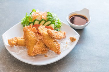 Kızarmış Balık tonkatsu sos ile