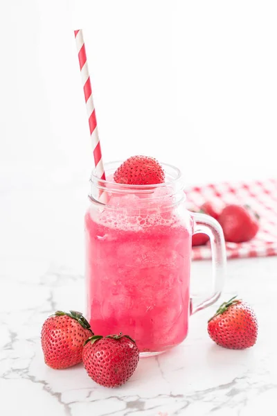 Smoothie fraise fraîche — Photo