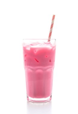 pembe çilek milkshake