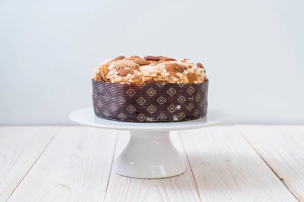 Raisin bread cake with almond — Stock Photo, Image