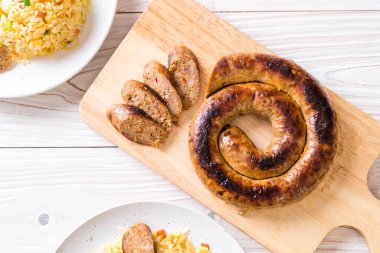 notrhern Tay baharatlı sucuk