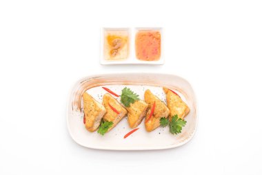 Kızarmış tofu - vegan gıda