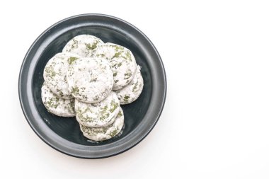 yeşil çay mochi kırmızı fasulye ile