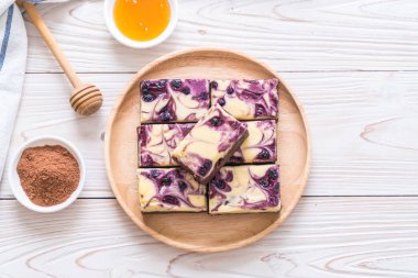 yaban mersini peynirli kek