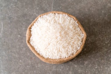 Tayland pirinç yasemin