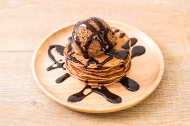 Çikolatalı dondurma ile gözleme