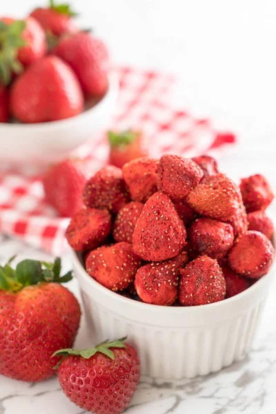 Dried strawberry snack — Stock Photo, Image