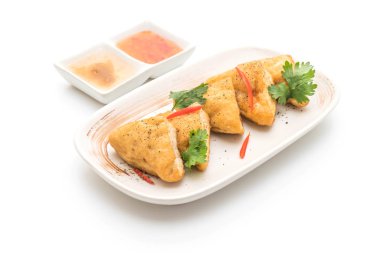Kızarmış tofu - vegan gıda