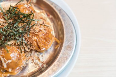 Kan ve ahtapot topları