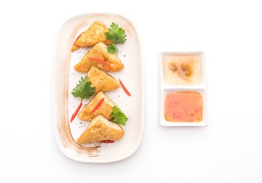 Kızarmış tofu - vegan gıda